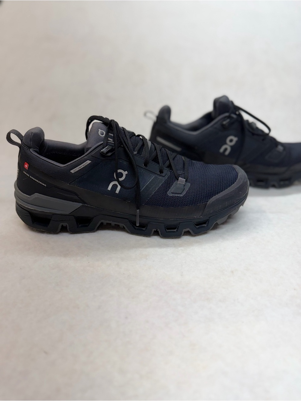 OC Men's Black/Eclipse Cloudwander Waterproof Multifunction Hiking Shoe